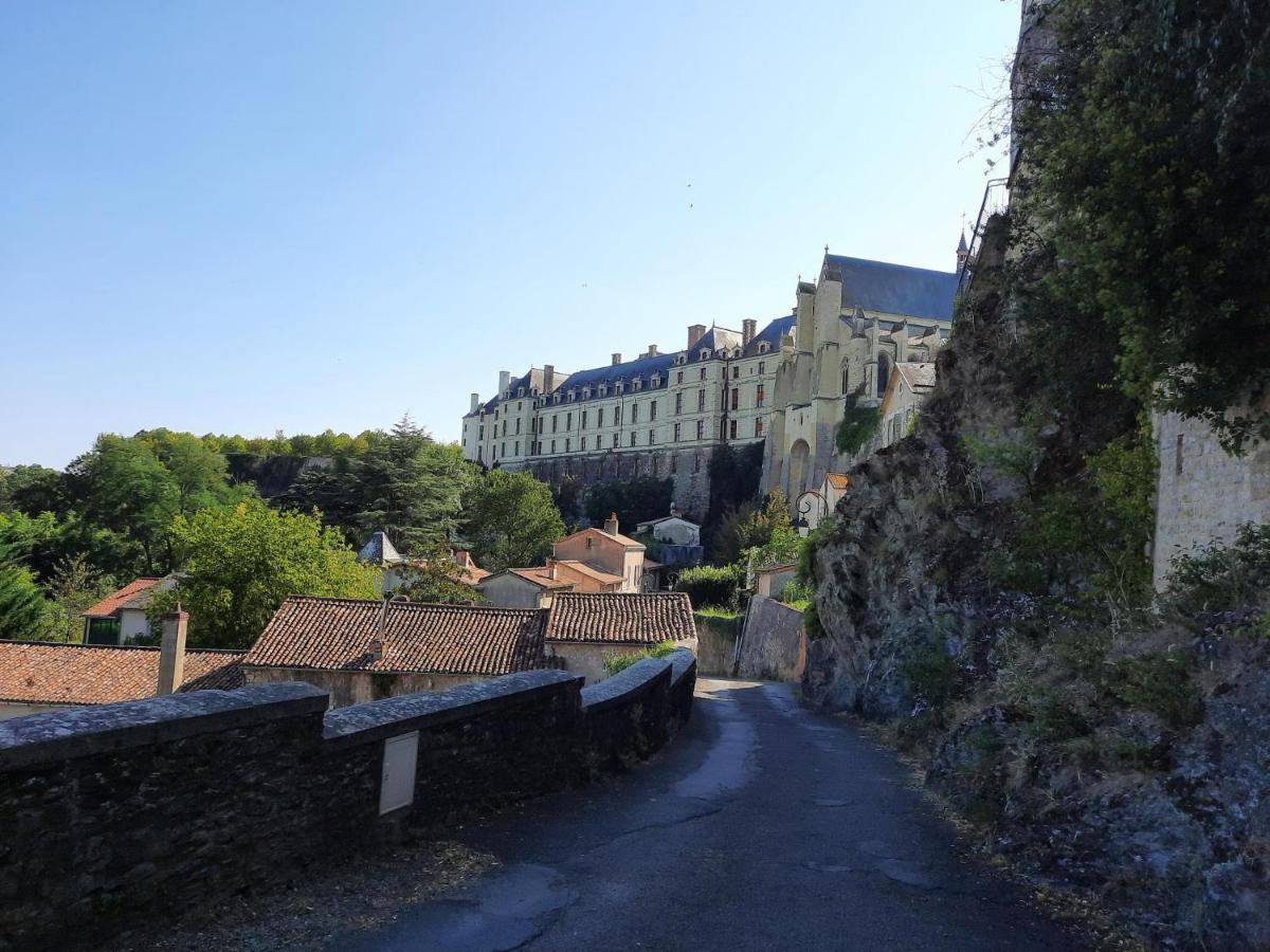 *Appartement Au Bout Du Monde Thouars* Exterior photo